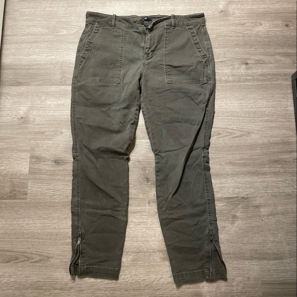 Women’s Gap Pants Size 8 Regular